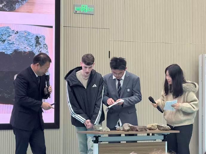 4943aece4b9a737b1f95378911d0ab3e