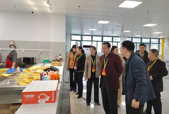 f9bebf7d744b559904f3dc571c2945a2